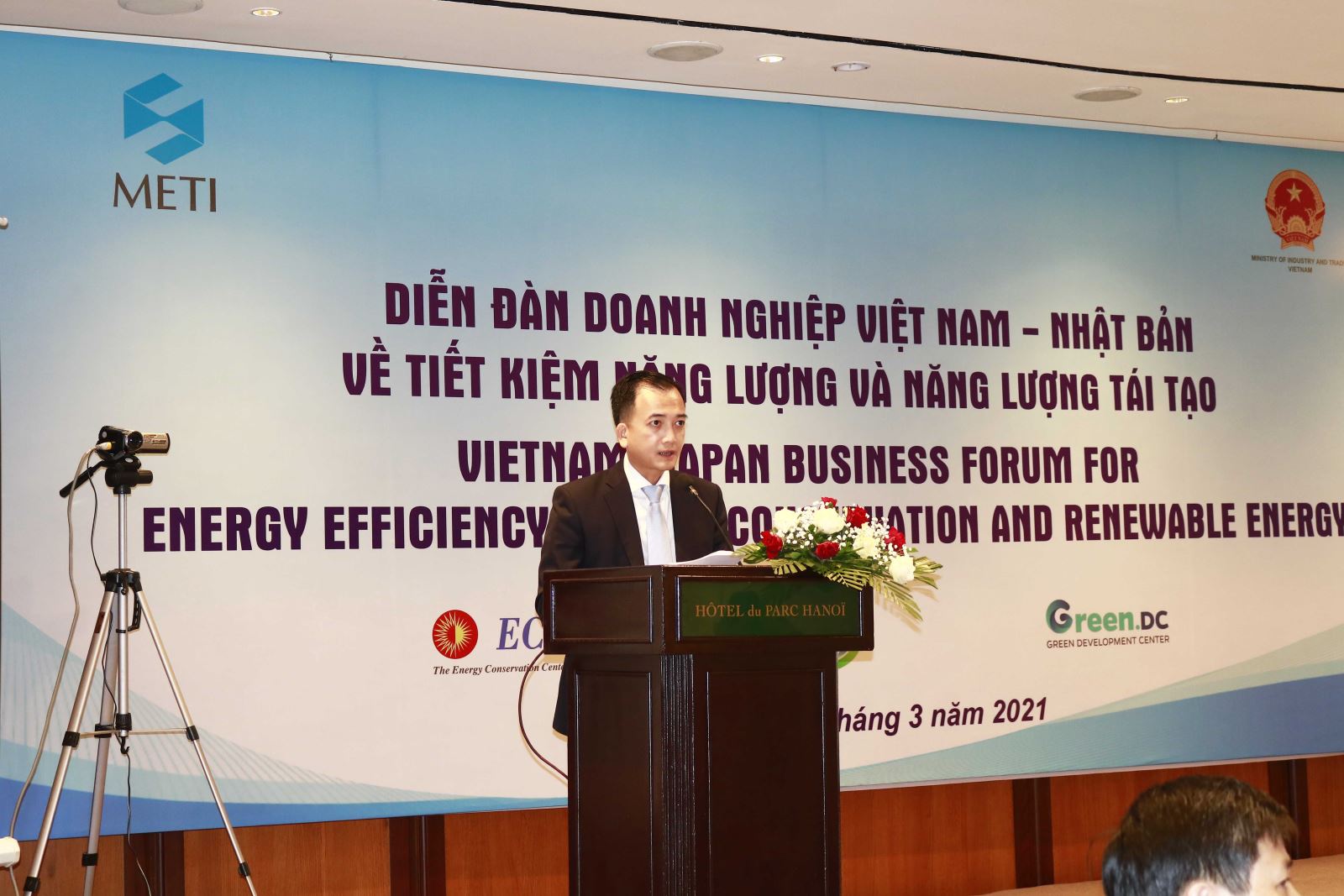 Diễn đàn Doanh nghiệp Việt Nam - Nhật Bản về tiết kiệm năng lượng và năng lượng tái tạo