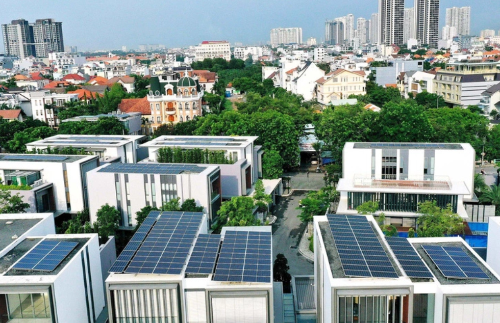 Khuyến khích điện mặt trời mái nhà tự dùng phục vụ sản xuất, tiêu thụ điện tại chỗ